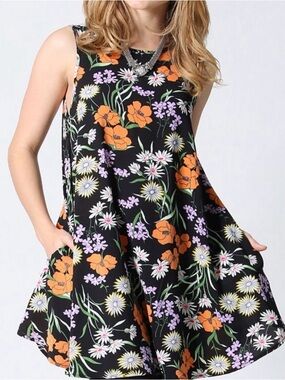 Women’s Colorful Floral Pull Over Dress w/Pockets